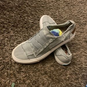 Grey Blowfish sneakers